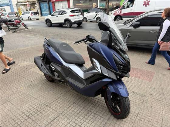 DAFRA CRUISYM 300 DAFRA CRUISYM 300